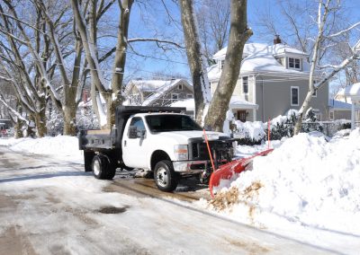 residential-snow-plowingsm